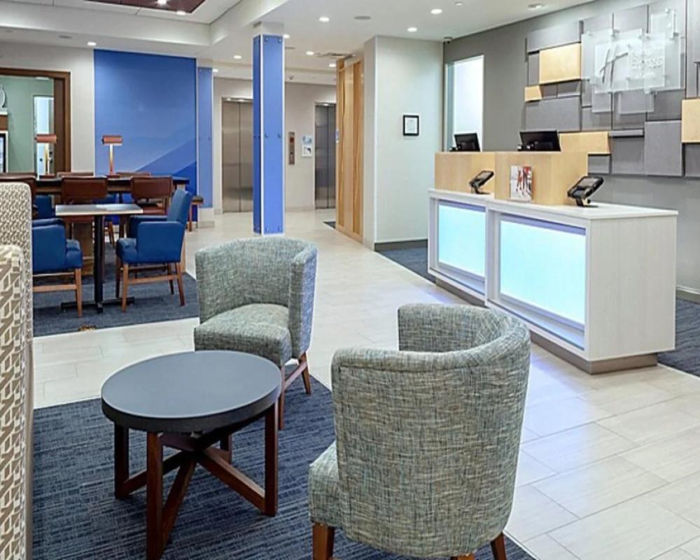 фото Holiday Inn Express & Suites Phoenix East - Gilbert by IHG