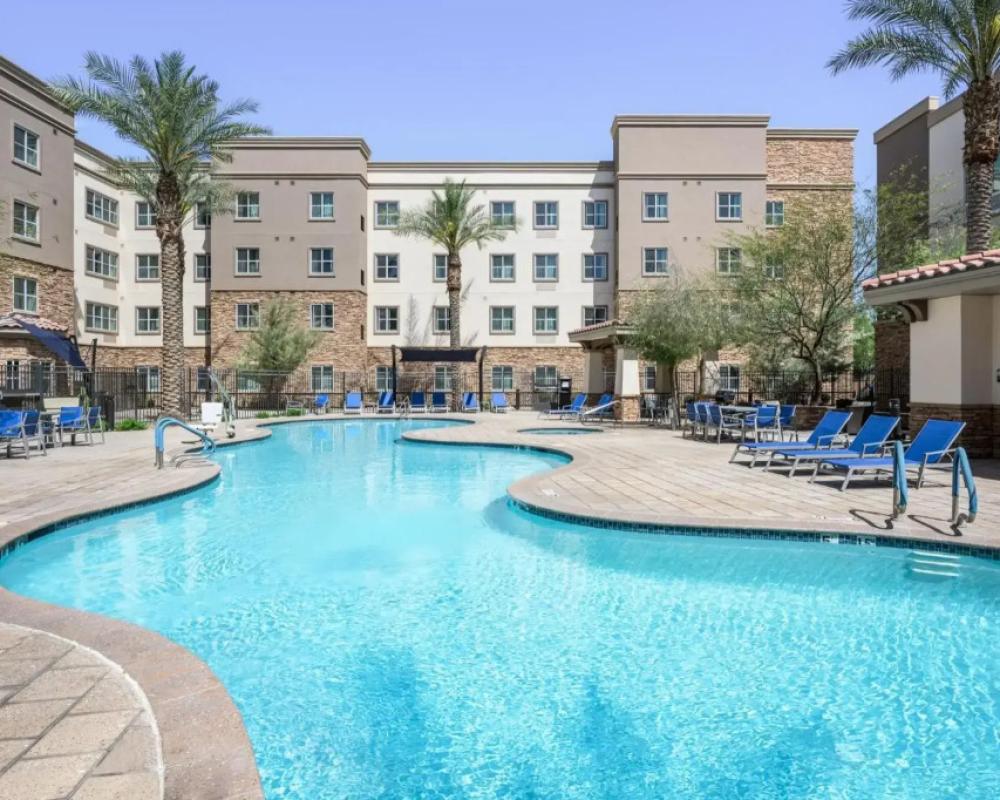 фото Holiday Inn Express & Suites Phoenix East - Gilbert by IHG