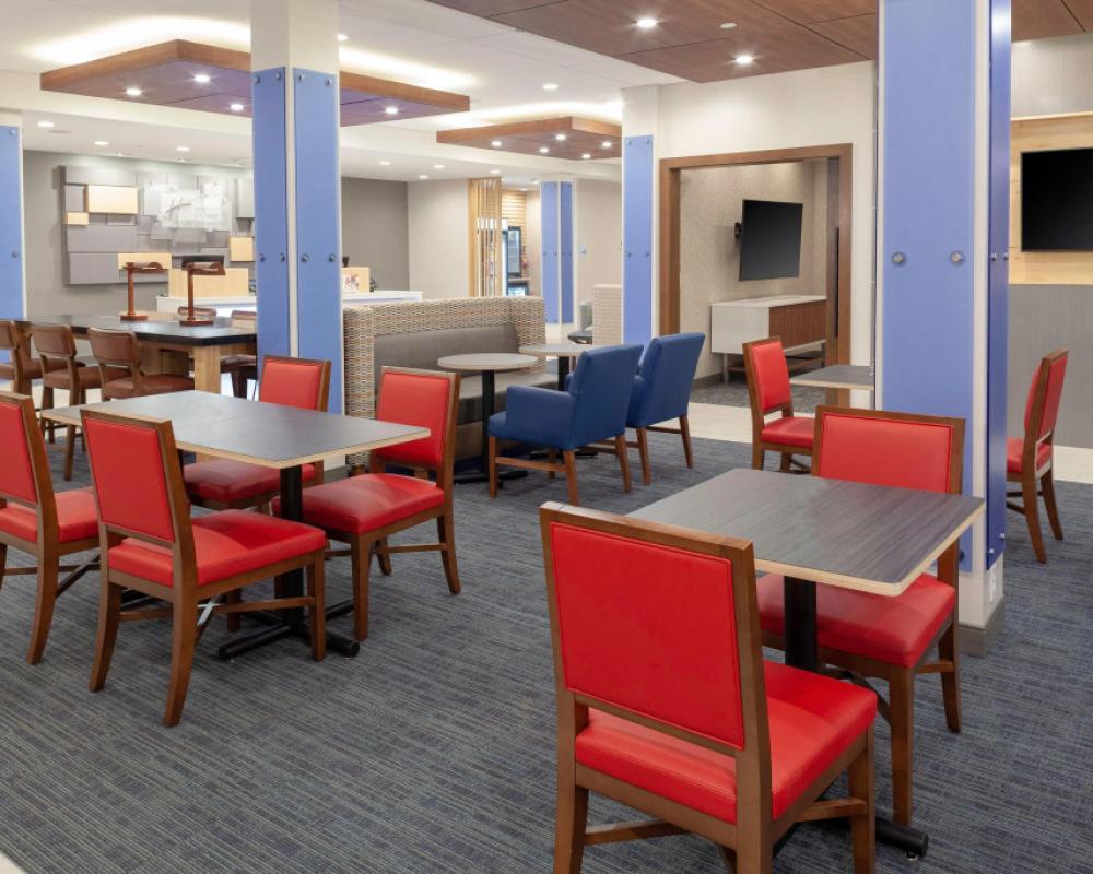 фото Holiday Inn Express & Suites Phoenix East - Gilbert by IHG
