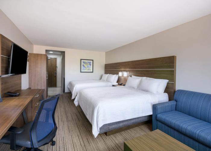Holiday Inn Express & Suites Phoenix East - Gilbert by IHG