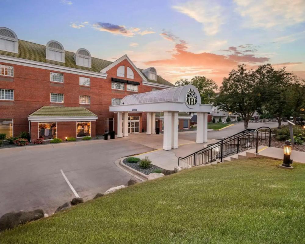 Heidel House Hotel and Conference Center, Ascend Hotel Collection