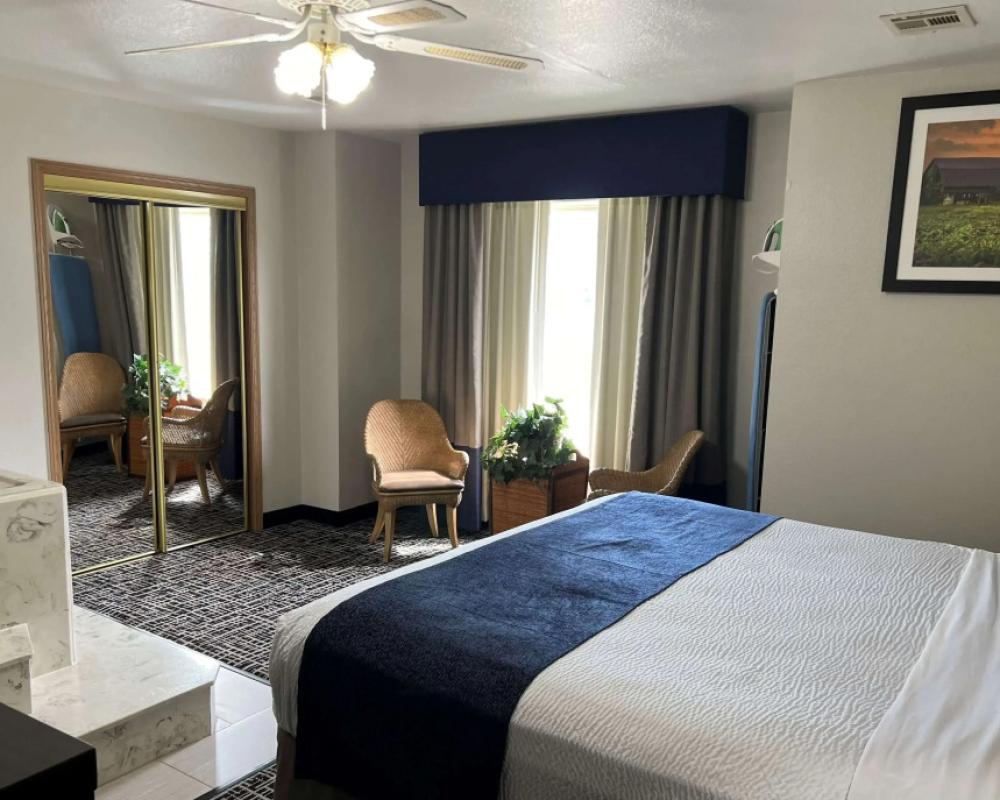 Days Inn by Wyndham Grove