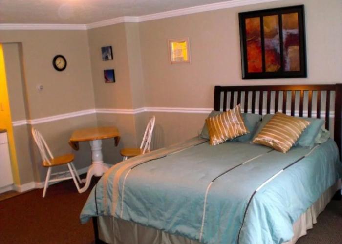 Nantasket Beach Hotel