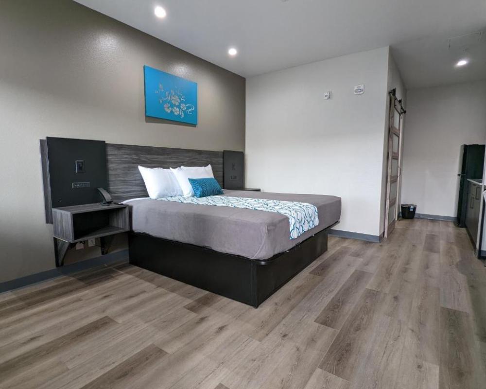 Crystal Inn Jacinto City