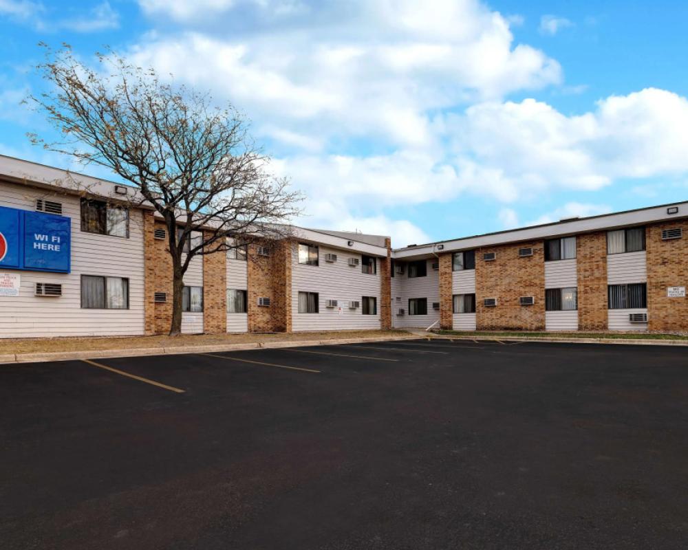 Motel 6 Lakeville, MN - South - Lakeville