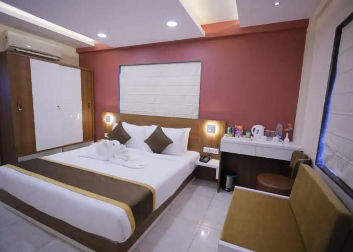 The Avenue Hotel Ballygunge