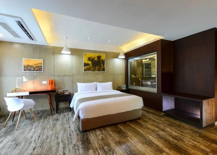 Howard Johnson by Wyndham Kolkata