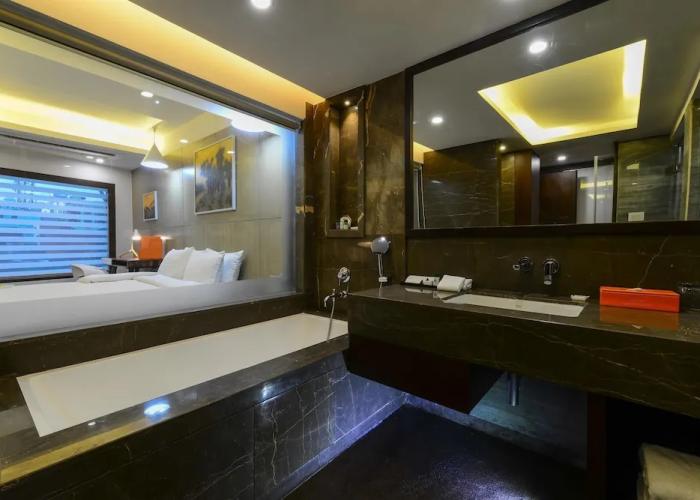 Howard Johnson by Wyndham Kolkata