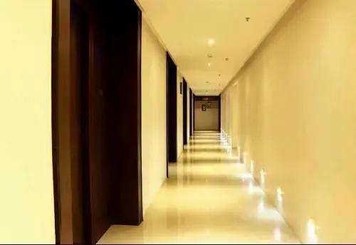 All Fresco Hotel