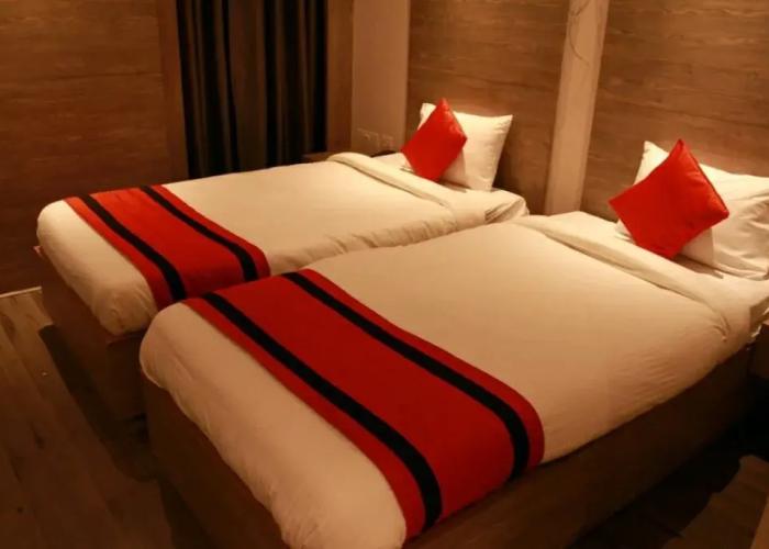 All Fresco Hotel