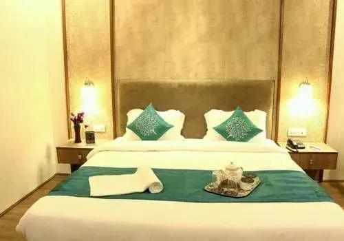 All Fresco Hotel