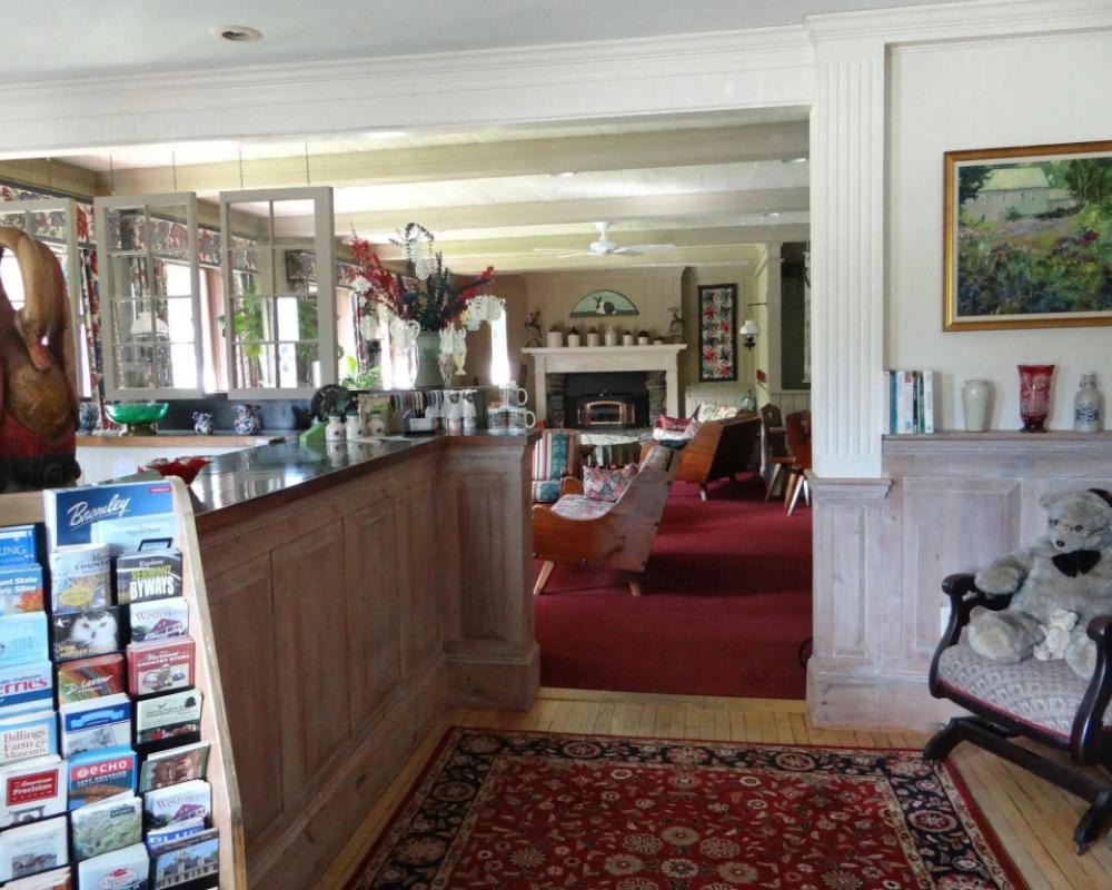 Blue Gentian Lodge at Magic Mountain