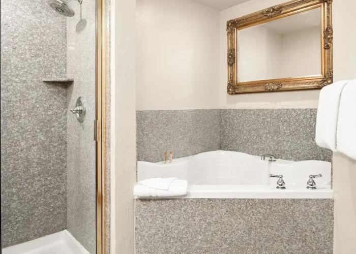 Villa 1082 3 Bed 3 Bath Full Kitchen 3 Bedroom Villa