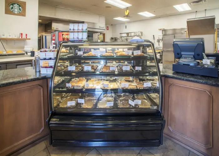 Villa 2090 3 Bed 3 Bath Full Kitchen 3 Bedroom Villa