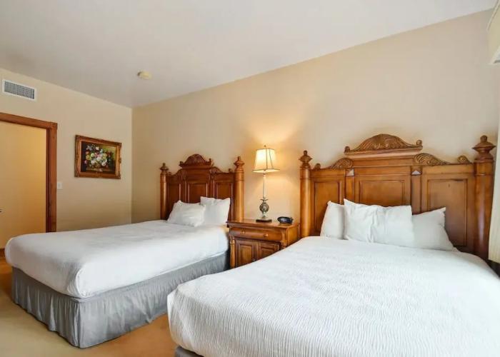 Villa 2082 3 Bed 3 Bath Full Kitchen 3 Bedroom Villa