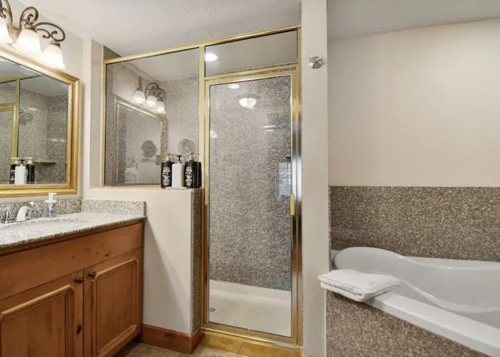 Villa 2082 3 Bed 3 Bath Full Kitchen 3 Bedroom Villa