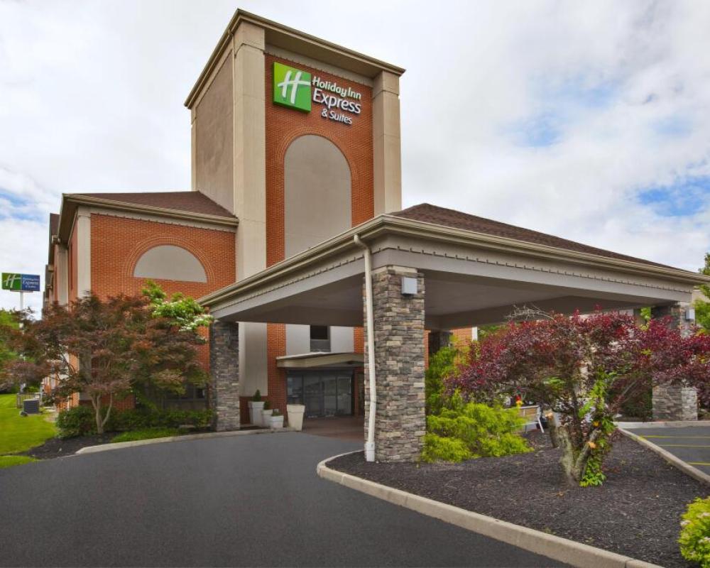 Holiday Inn Express & Suites Milford by IHG