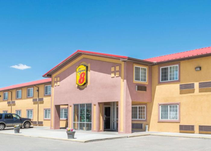 Super 8 By Wyndham Moriarty