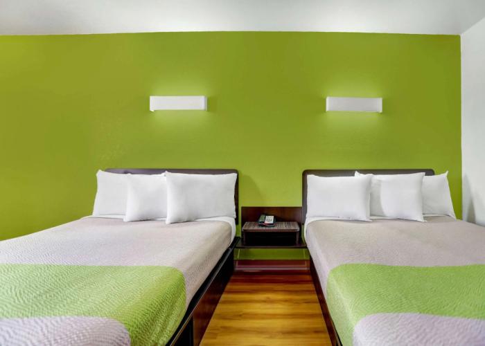 Motel 6 Moriarty, NM