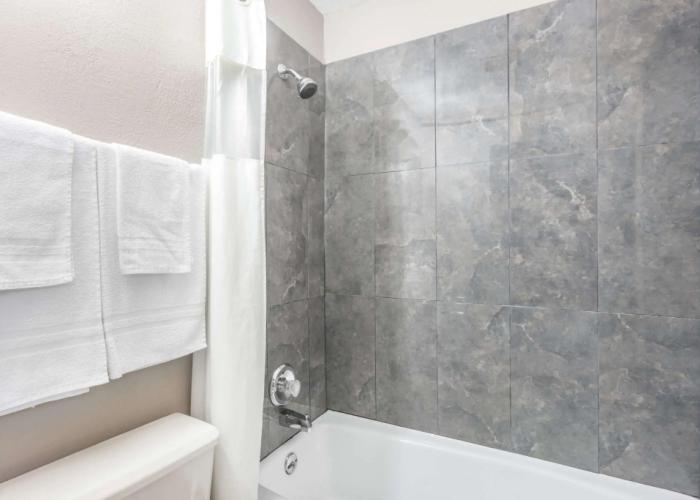 Super 8 by Wyndham O'Fallon MO/St. Louis Area