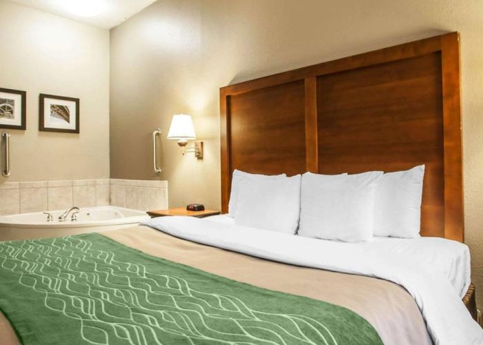 Comfort Inn & Suites St. Louis - O'Fallon