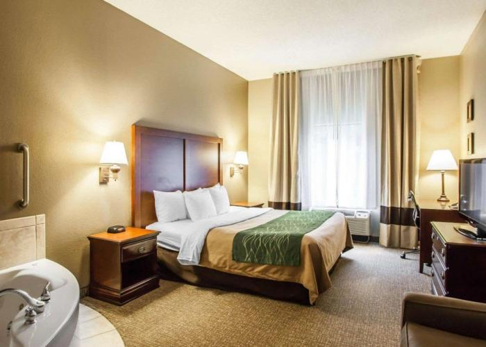 Comfort Inn & Suites St. Louis - O'Fallon