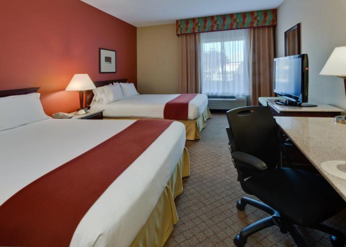 Holiday Inn Express Hotel & Suites Tampa Northwest - Oldsmar by IHG
