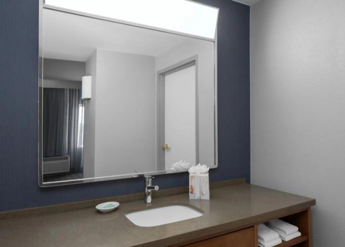 Courtyard by Marriott Tampa Oldsmar