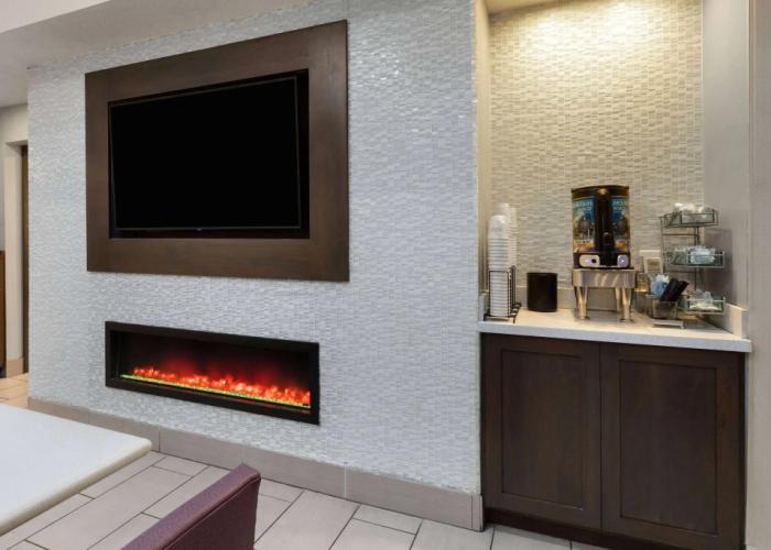 La Quinta Inn & Suites by Wyndham North Orem