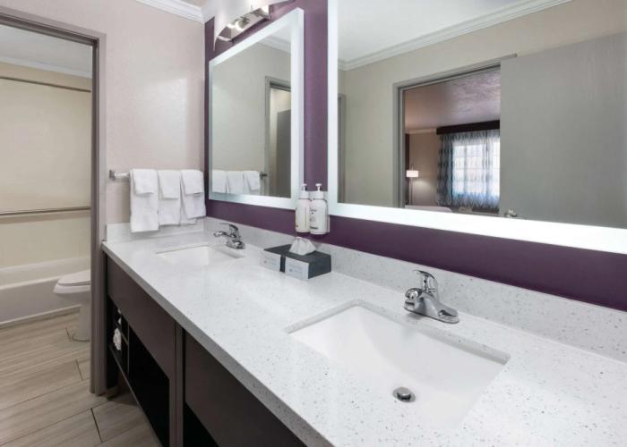 La Quinta Inn & Suites by Wyndham North Orem