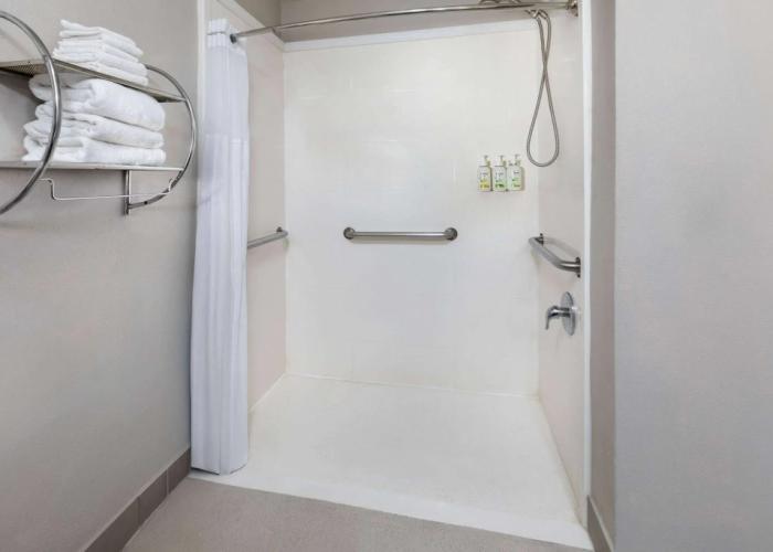 La Quinta Inn & Suites by Wyndham North Orem