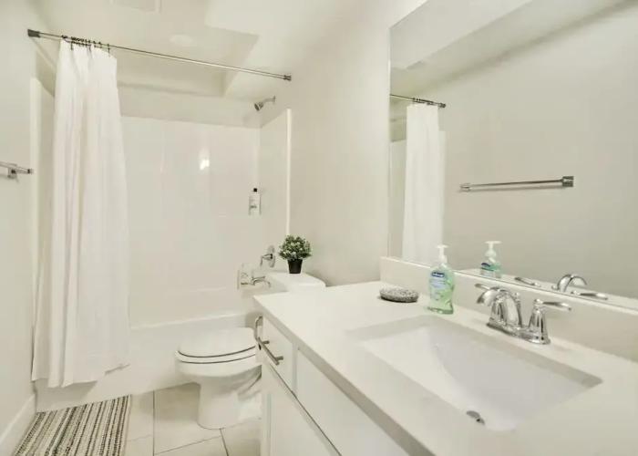 NEW FURNISHED 2bd APT GREAT for Long Stays