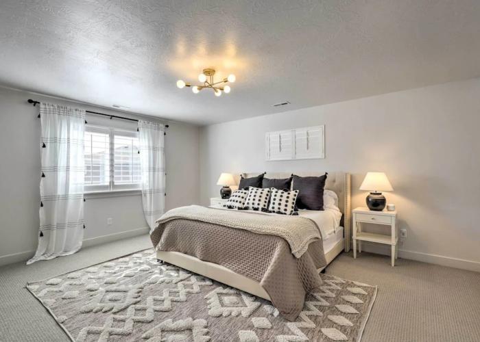 Lovely Vineyard Getaway < 1 Mi to Utah Lake!