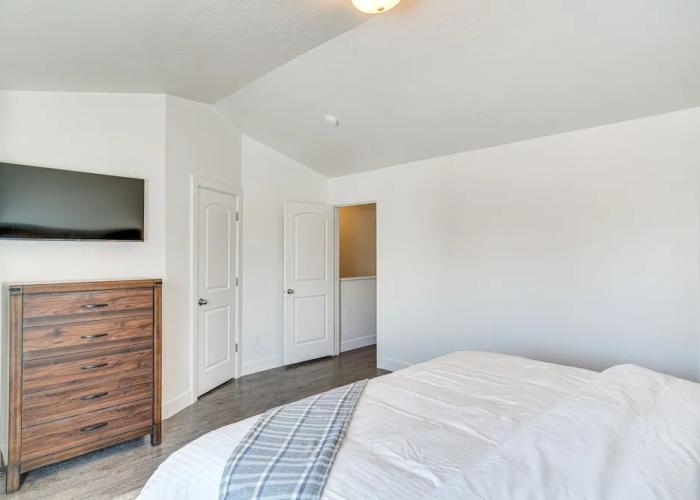 Charming Orem Townhome: 5 Mi to Byu!