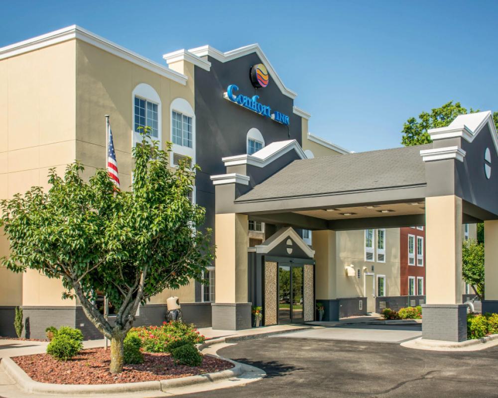 Comfort Inn Decatur Priceville