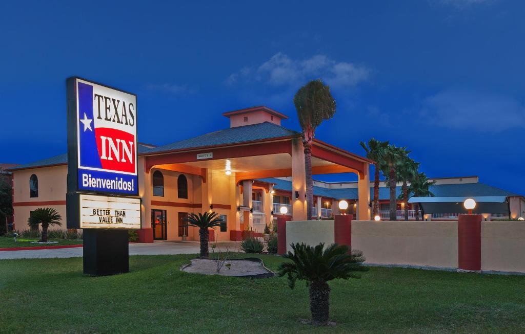 Texas Inn & Suites Raymondville