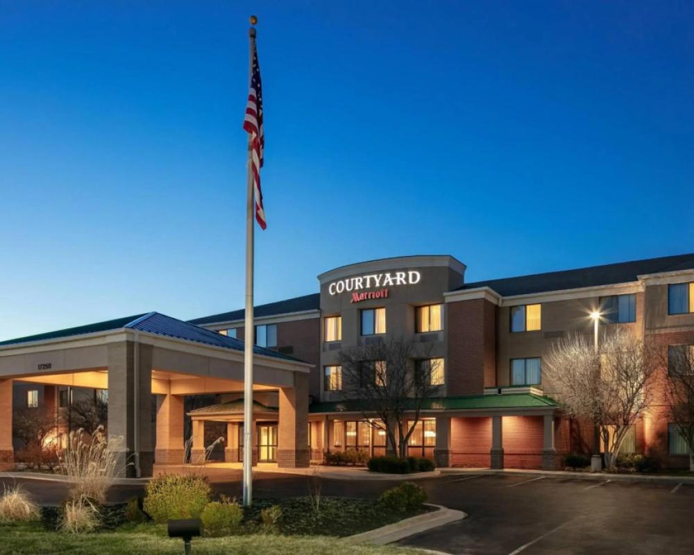 Courtyard by Marriott Kansas City Shawnee