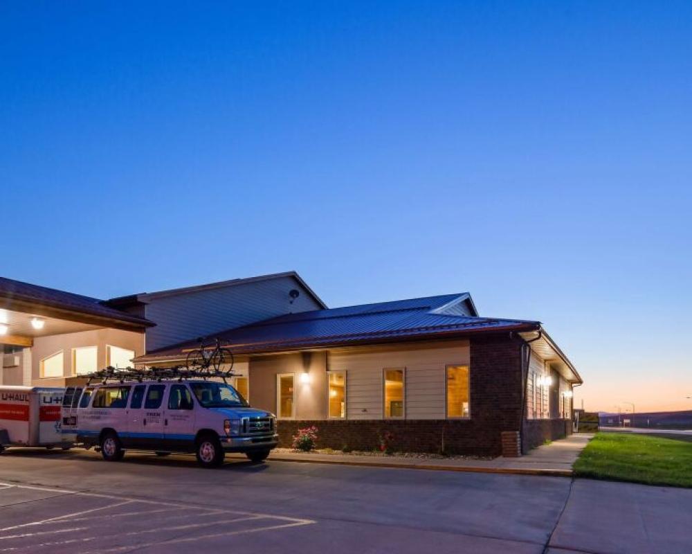 Serena Inn & Suites - Sundance