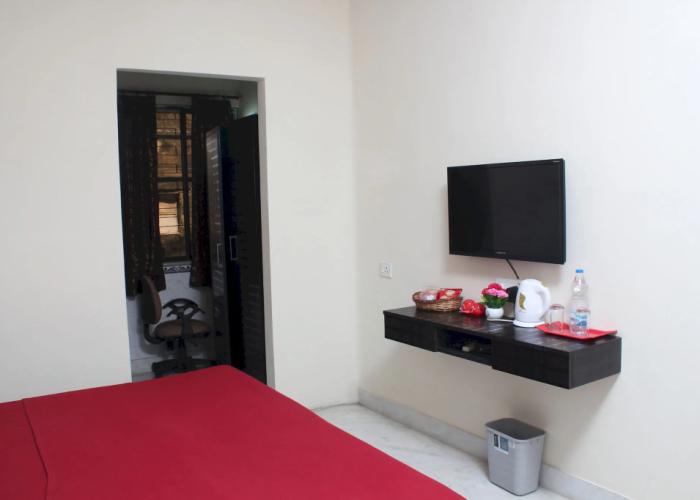 Hotel Nest International