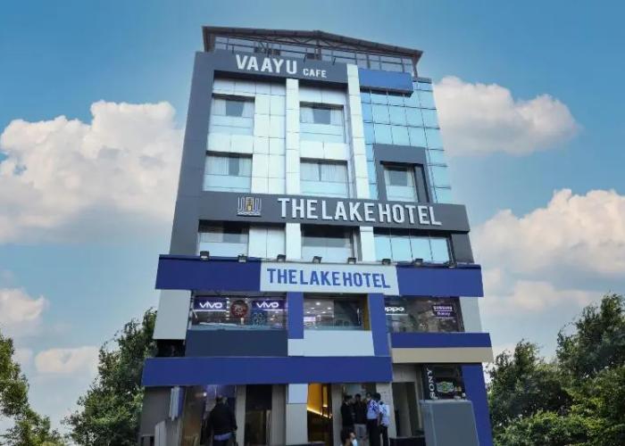 The Lake Hotel