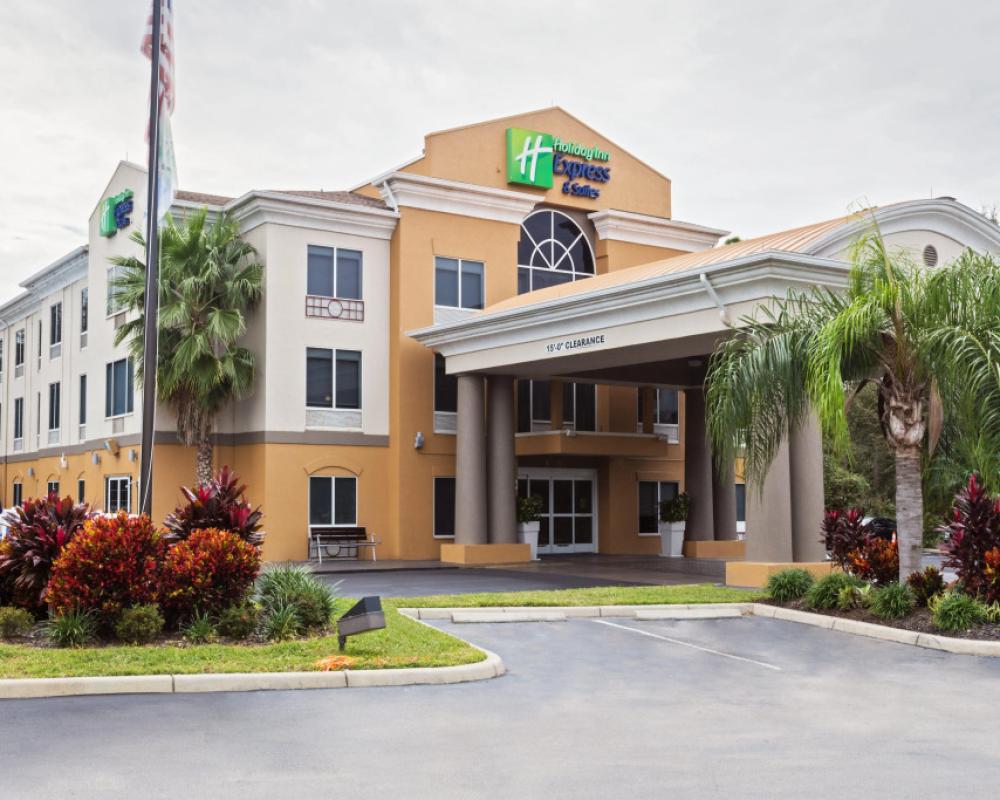 Holiday Inn Express Hotel & Suites Tavares - Leesburg by IHG