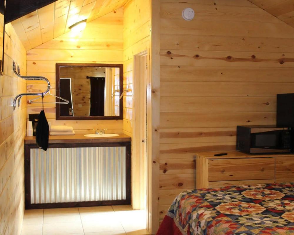 Bryce Valley Lodging