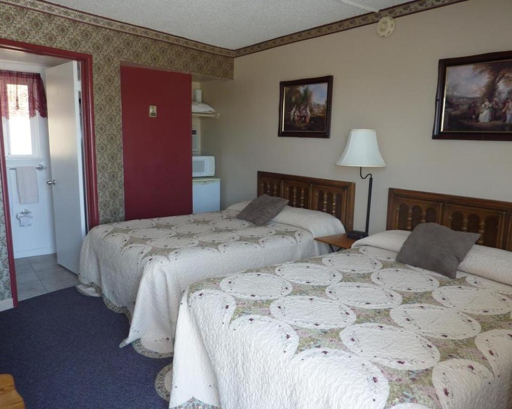 Sugarloaf Mountain Motel