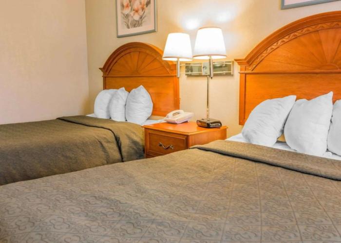 Quality Inn Grand Rapids North