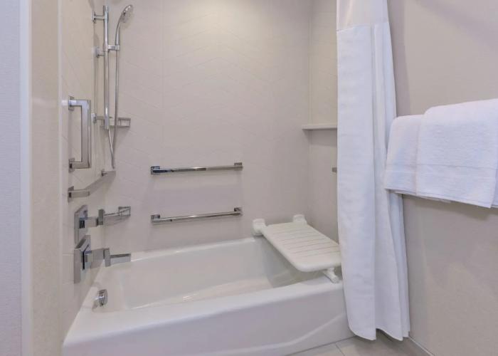 Fairfield Inn & Suites by Marriott Grand Rapids North