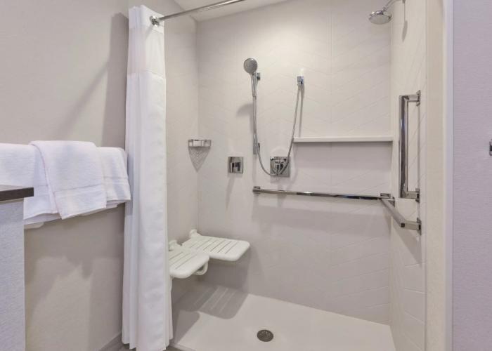 Fairfield Inn & Suites by Marriott Grand Rapids North