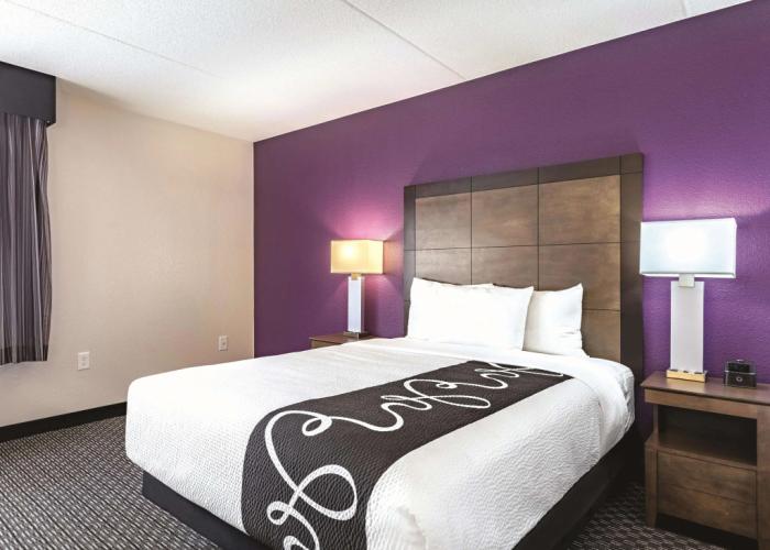 La Quinta Inn & Suites by Wyndham Columbia / Fort Meade