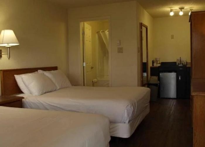 Grand Mountain Lodge