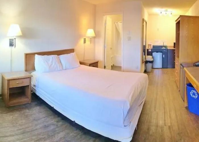 Grand Mountain Lodge