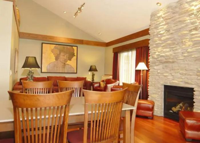 Huff Estates Inn & Winery